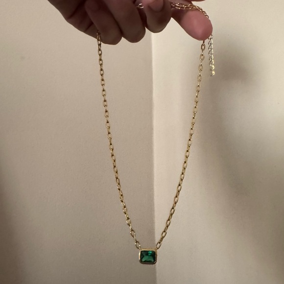 The M Jeweler Emerald Gold Chain Choker Necklace - Picture 4 of 5